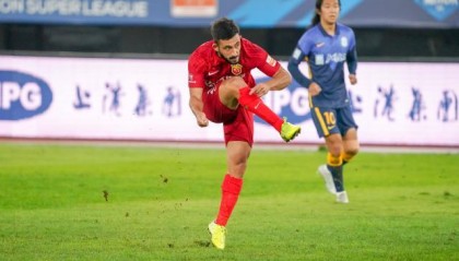 开云体育官方网站-巴尔加斯首球遗憾被吹 莱科谨慎“58”未能再连线