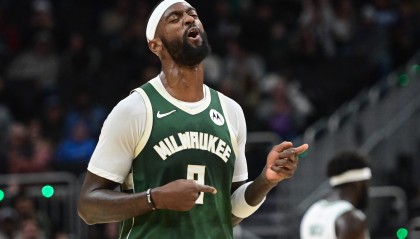 kaiyun-这么多铁人！波蒂斯&amp;罗林斯&amp;哈里斯半场合计14中2仅拿7分